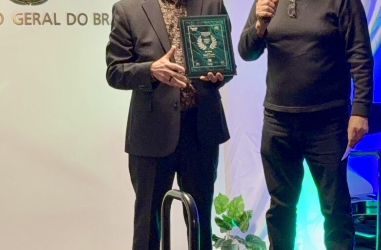Literary Award in the Category Short Stories and Chronicles